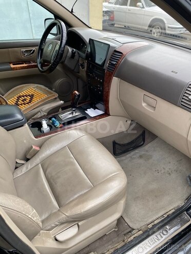 Kia Sorento 2003, 414,728 km - 2.5 l - Tovuz
