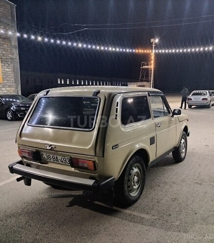 LADA (VAZ) Niva 1985, 374,920 km - 1.6 l - Qusar
