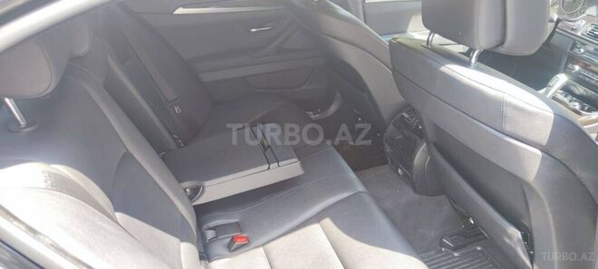 BMW 528 2013, 260,000 km - 2.0 l - Bakı