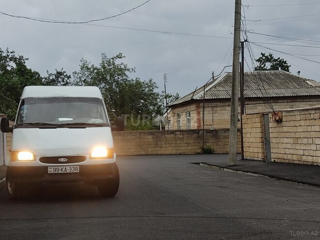 Ford Transit 1997, 246,557 km - 2.5 л - Qax