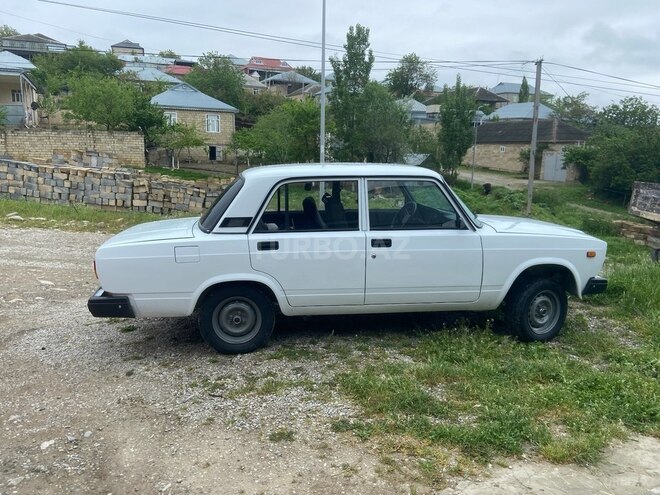 LADA (VAZ) 2107 2010, 13,342 km - 1.6 л - Şamaxı