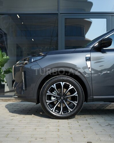 Changan Qiyuan Q05-4