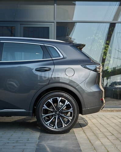 Changan Qiyuan Q05-5