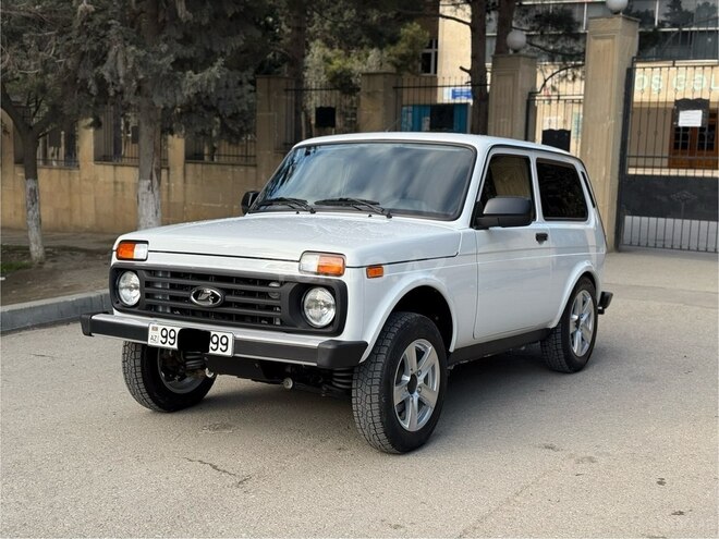 LADA (VAZ) Niva 2024, 18,000 km - 1.7 л - Bakı