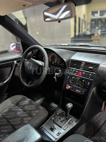 Mercedes C 200 2000, 277,777 km - 2.0 l - Sumqayıt