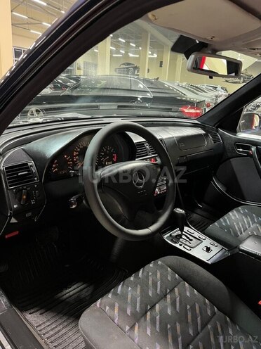 Mercedes C 200 2000, 277,777 km - 2.0 l - Sumqayıt