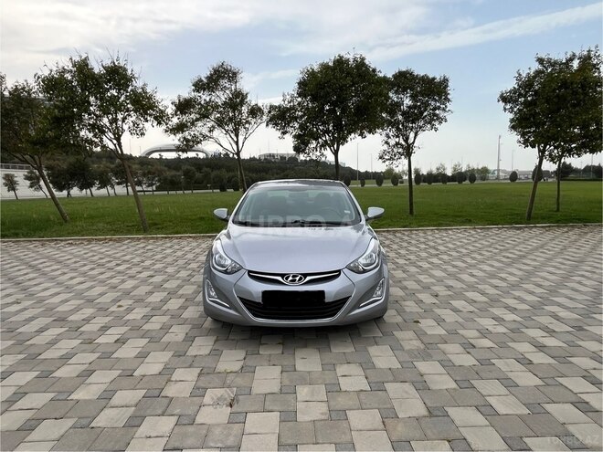 Hyundai Elantra 2015, 114,011 km - 1.8 l - Bakı