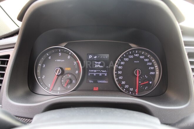 Hyundai Elantra 2016, 124,700 km - 1.6 л - Bakı