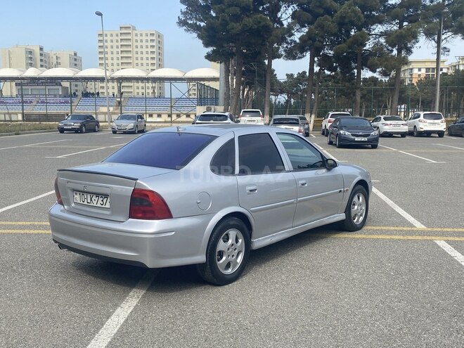 Opel Vectra 1999, 234,458 km - 2.0 l - Sumqayıt