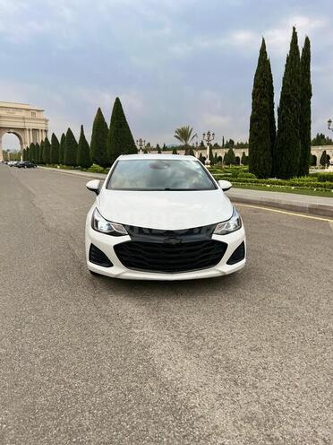 Chevrolet Cruze 2018, 130,000 km - 1.4 l - Gəncə
