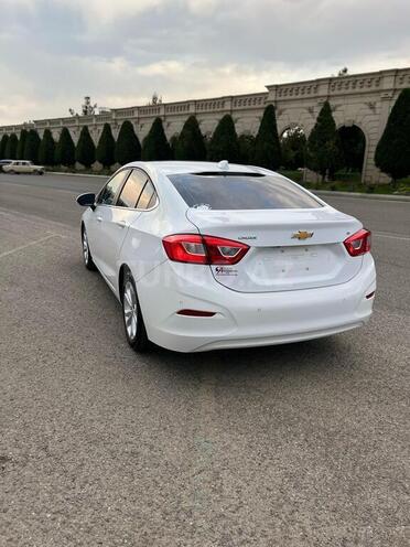 Chevrolet Cruze 2018, 130,000 km - 1.4 l - Gəncə