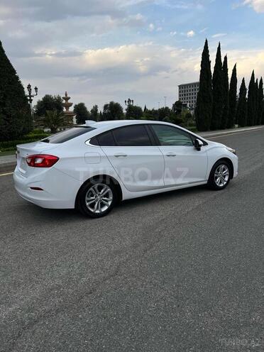 Chevrolet Cruze 2018, 130,000 km - 1.4 l - Gəncə