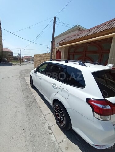Toyota Corolla Fielder 2018, 115,000 km - 1.5 л - Bakı