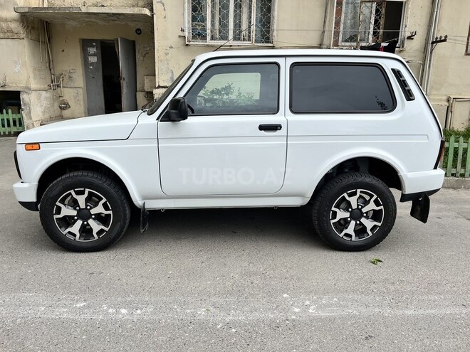 LADA (VAZ) Niva 2024, 11,000 km - 1.7 l - Bakı