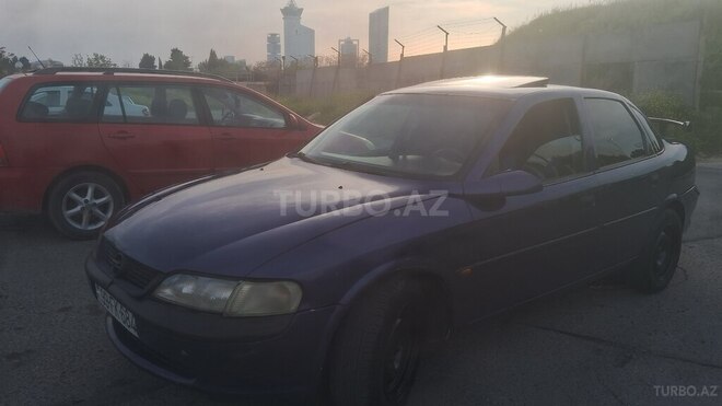 Opel Vectra 1996, 380,000 km - 2.0 l - Bakı