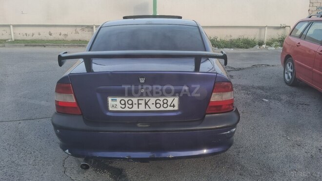 Opel Vectra 1996, 380,000 km - 2.0 l - Bakı
