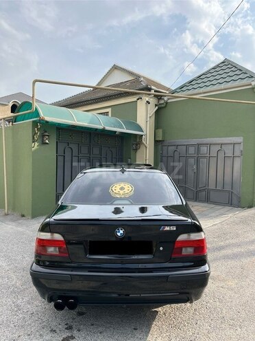 BMW 530 2001, 287,000 km - 3.0 l - Bakı