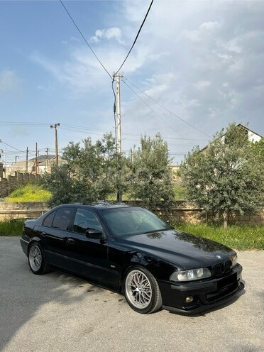 BMW 530 2001, 287,000 km - 3.0 l - Bakı
