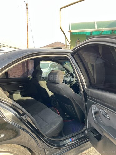 BMW 530 2001, 287,000 km - 3.0 l - Bakı