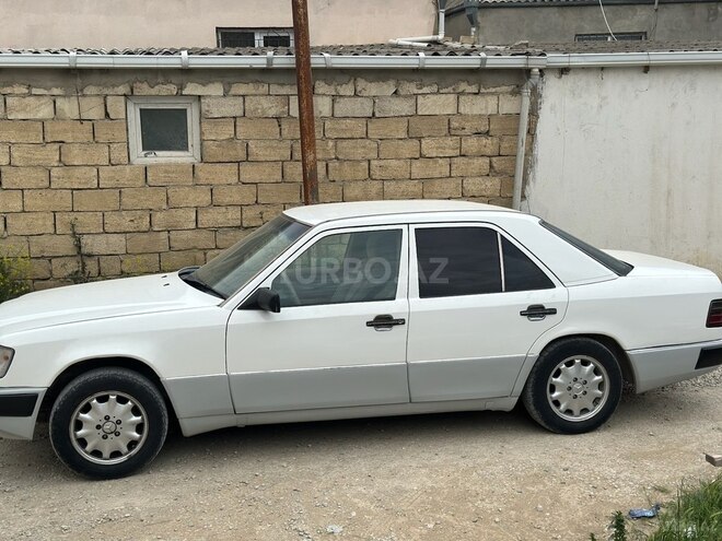 Mercedes E 200 d 1991, 350,000 km - 2.0 л - Bakı