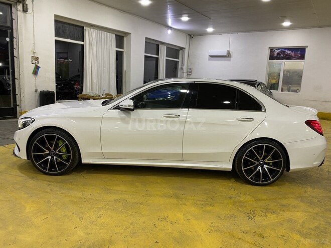 Mercedes C 200 2015, 175,235 km - 1.6 l - Sumqayıt