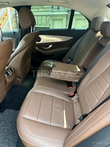 Mercedes E 200 2019, 110,000 km - 2.0 l - Bakı