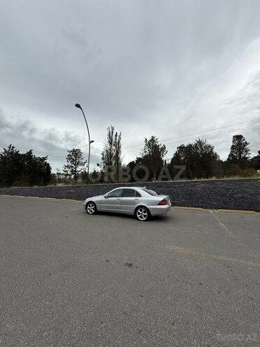Mercedes C 240 2000, 324,000 km - 2.4 l - Bakı