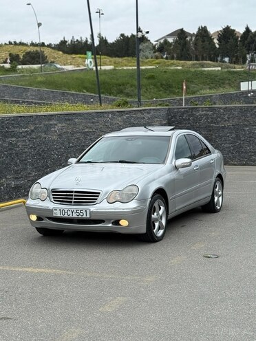 Mercedes C 240 2000, 324,000 km - 2.4 l - Bakı