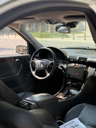 Mercedes C 240 2000, 324,000 km - 2.4 l - Bakı