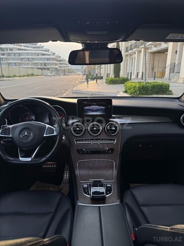 Mercedes GLC 250 4MATIC 2017, 95,000 km - 2.0 l - Bakı