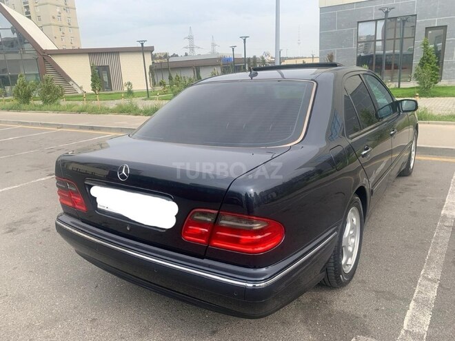 Mercedes E 240 2000, 275,612 km - 2.6 l - Bakı