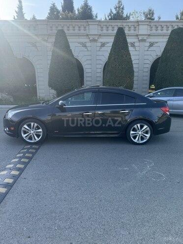 Chevrolet Cruze (HR) 2014, 250,000 km - 1.4 l - Gəncə