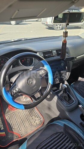 Volkswagen Jetta 2017, 172,234 km - 1.4 l - Şirvan
