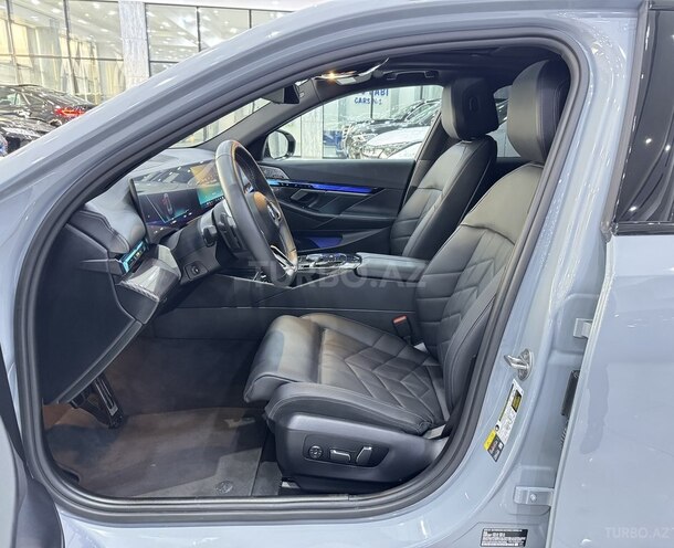 BMW i5 2024, 6,800 km - 0.0 l - Bakı
