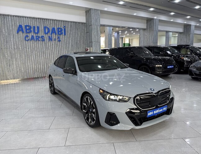 BMW i5 2024, 6,800 km - 0.0 l - Bakı