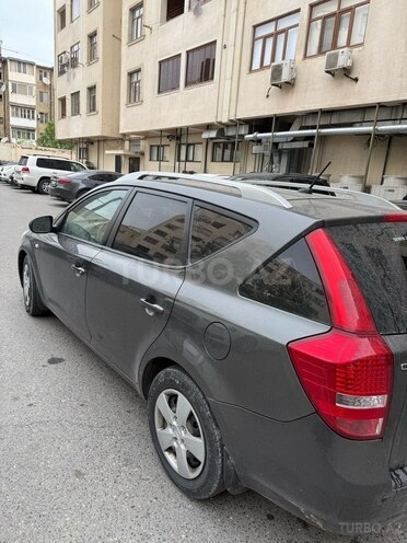 Kia Ceed 2011, 317,215 km - 1.6 l - Bakı