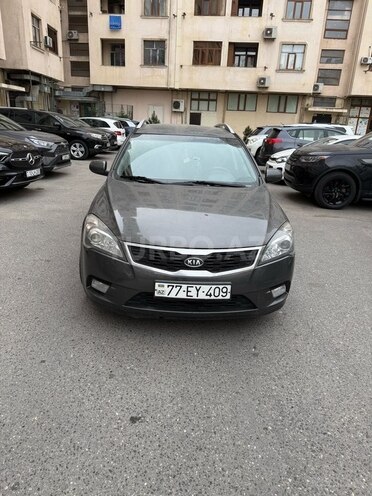 Kia Ceed 2011, 317,215 km - 1.6 l - Bakı