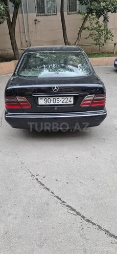 Mercedes E 220 d 1999, 397,383 km - 2.2 l - Bakı