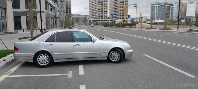 Mercedes E 320 2000, 249,781 km - 3.2 l - Bakı