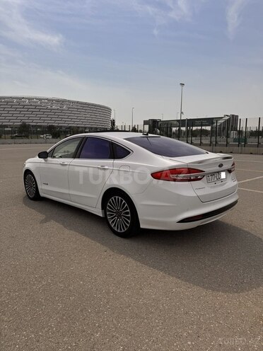Ford Fusion (North America) 2017, 200,000 km - 2.0 л - Bakı