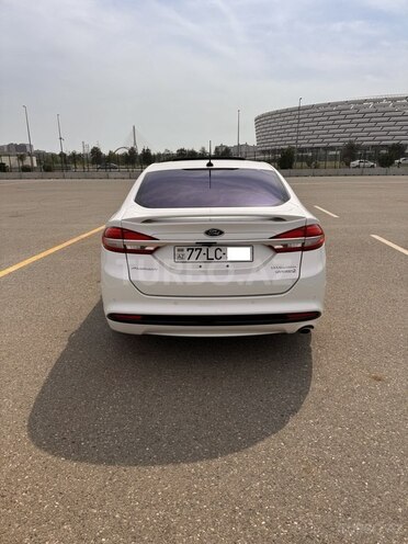 Ford Fusion (North America) 2017, 200,000 km - 2.0 л - Bakı