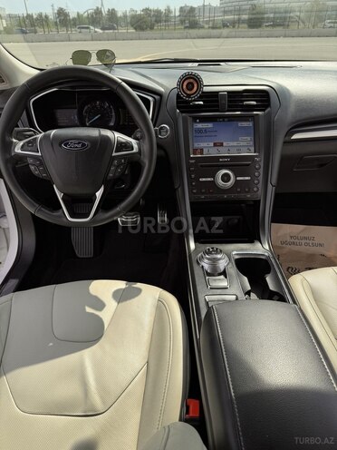 Ford Fusion (North America) 2017, 200,000 km - 2.0 л - Bakı