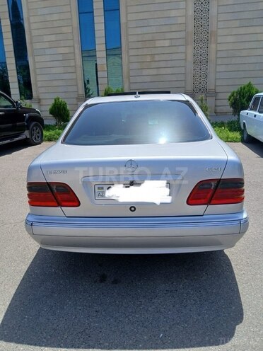 Mercedes E 270 2000, 546,000 km - 2.7 л - İmişli