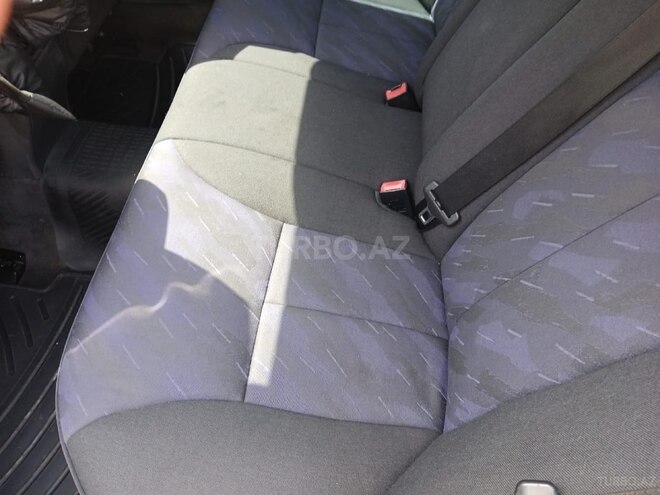 Mercedes E 270 2000, 546,000 km - 2.7 л - İmişli