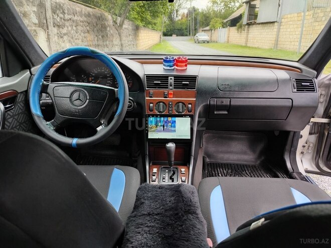 Mercedes C 220 1994, 444,304 km - 2.2 l - Zaqatala