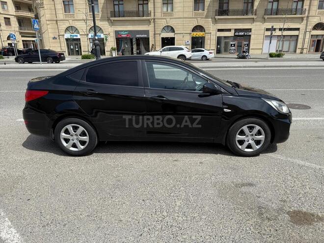 Hyundai Accent 2012, 195,641 km - 1.4 l - Bakı