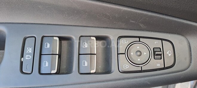 Hyundai Santa Fe 2018, 71,000 km - 2.0 l - Bakı