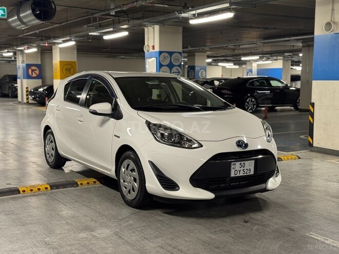 Toyota Aqua 2018, 120,000 km - 1.5 l - Bakı
