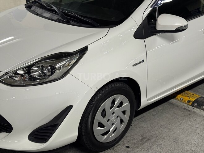 Toyota Aqua 2018, 120,000 km - 1.5 l - Bakı