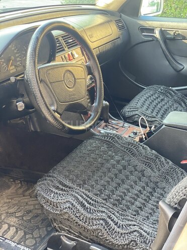 Mercedes C 200 1999, 381,000 km - 2.0 l - Yevlax